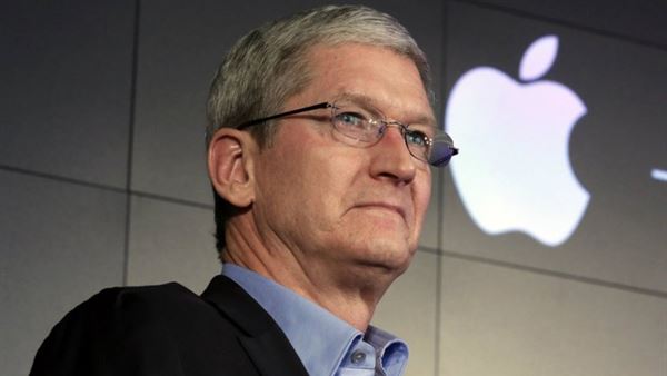 Apple CEO’su Tim Cook, teknoloji sanayisinin düzenlenmesi için davette bulundu